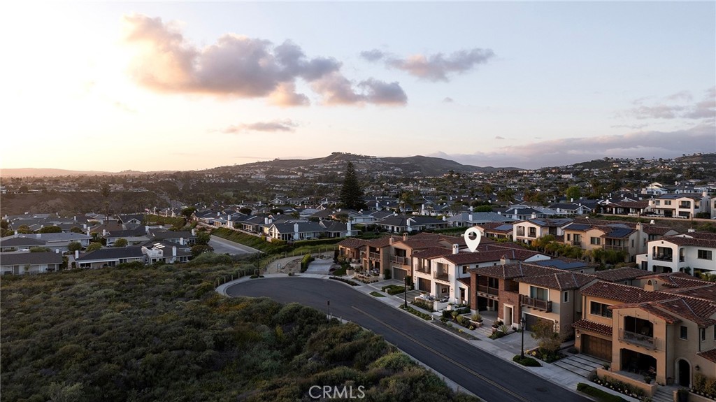 Sea Summit - Residential