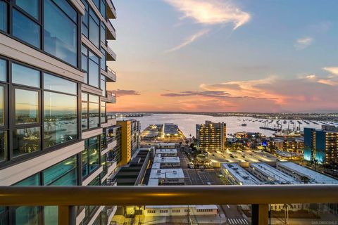 Photo of 1199 Pacific Hwy Hwy #2101, San Diego, CA 92101 (MLS # 260010614SD)