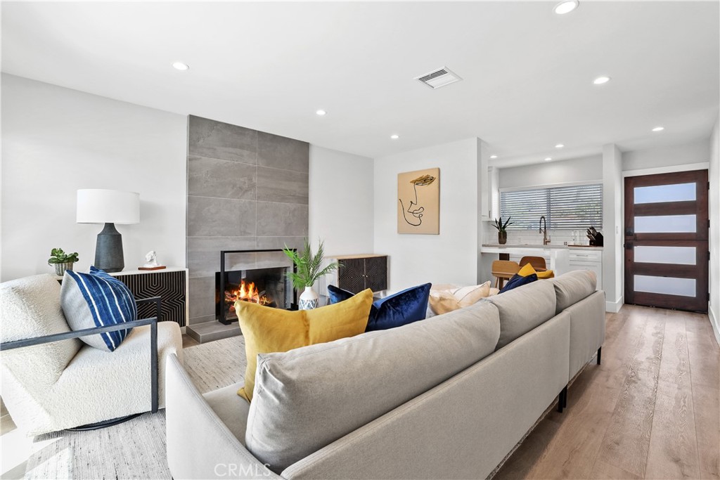 Corona Highlands (CORH) - Residential Lease