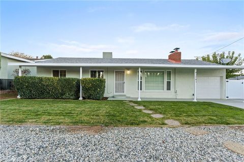 Photo of 41741 55th St W, Lancaster, CA 93536 (MLS # OC25271228)