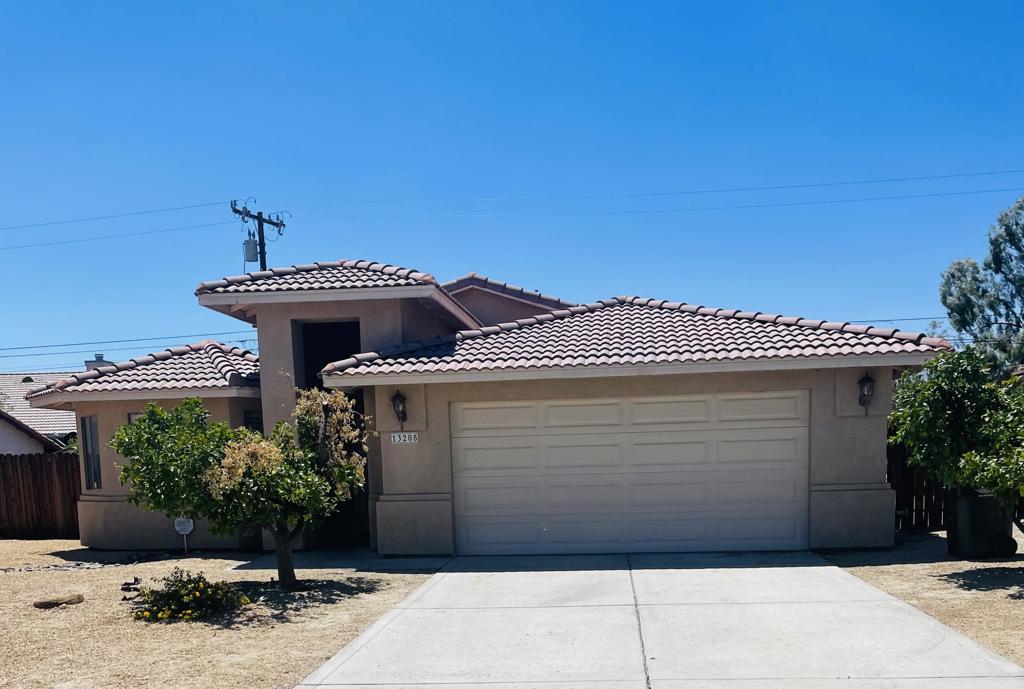 Beautiful remodeled home in a quiet street in Desert Hot Springs ready to be call home. This 4 bedrooms with 100% ceramic tile and an almost new kitchen is ready for a new family. Beautiful call for a private showing.