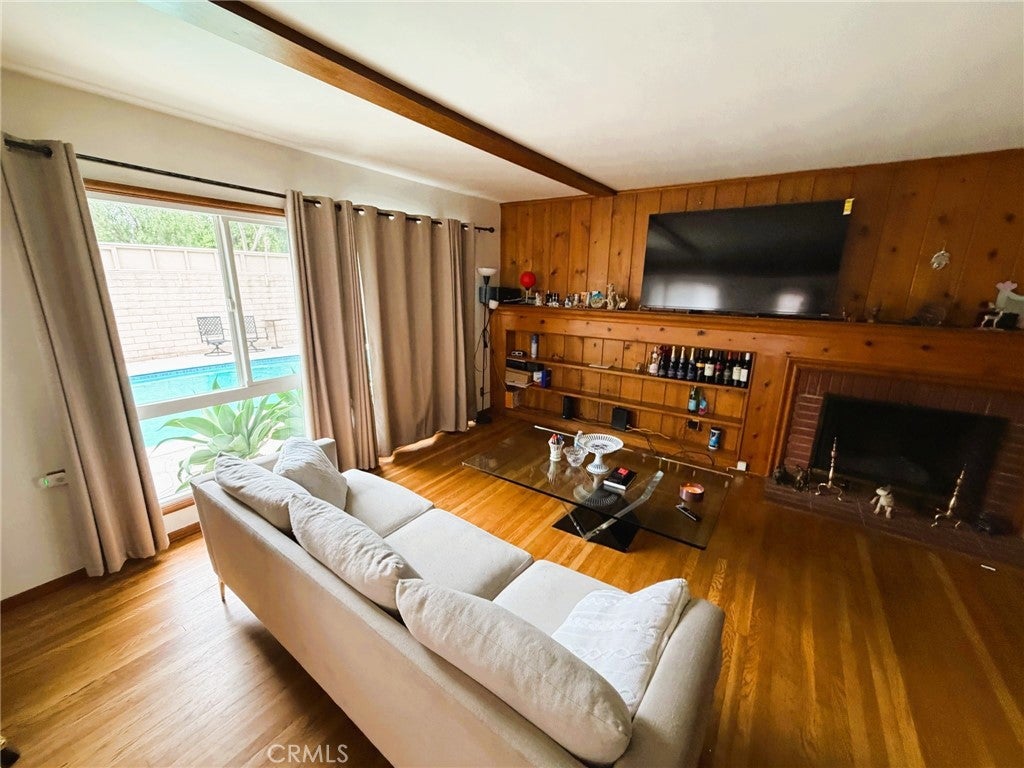 15035 Gilmore Street, Van Nuys CA 91411