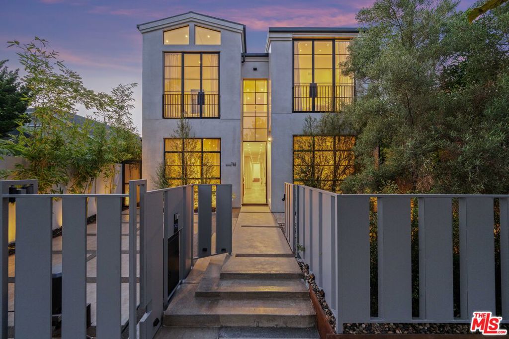 745 Sunset Avenue