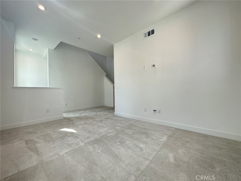 Anaheim Hills Estates (ANHI) - Residential Lease