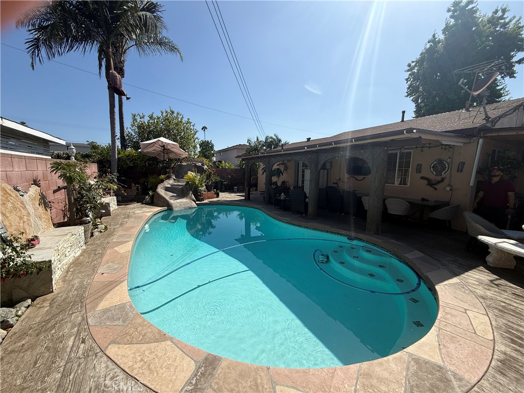 1414 Barford