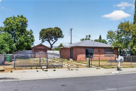 Photo of 22400 Sherman Avenue, Moreno Valley, CA 92553 (MLS # CV26097507)