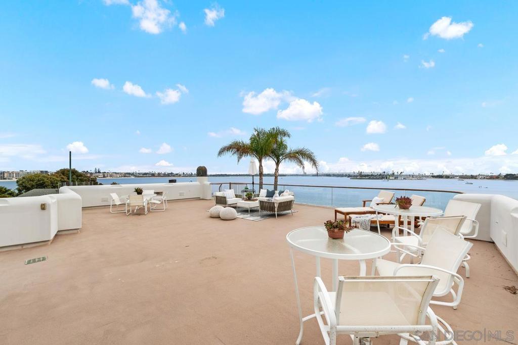 Pacific Beach - Residential