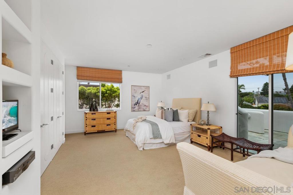 Pacific Beach - Residential