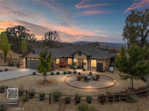 Photo of 17900 Tejon DR, Tehachapi, CA 93561 (MLS # SR26222192)