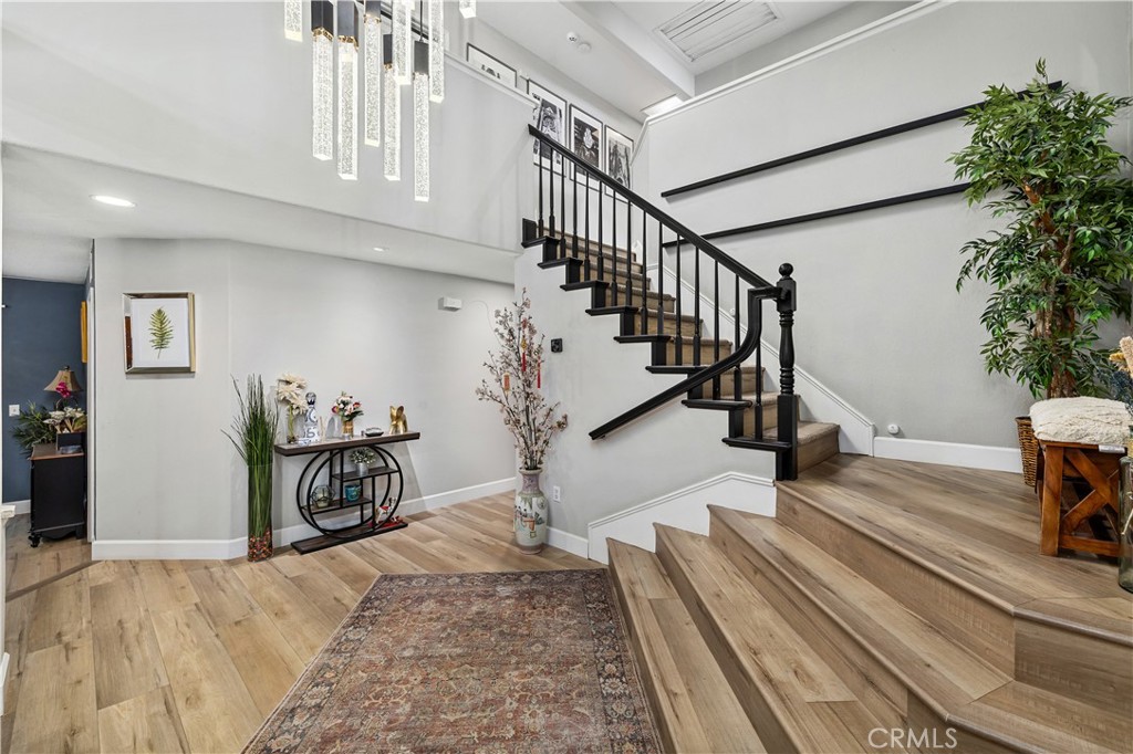 La Verne, California, 91750, United States, 5 Bedrooms Bedrooms, ,3 BathroomsBathrooms,Residential,Active,2051992