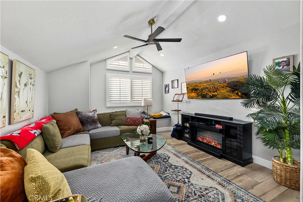 La Verne, California, 91750, United States, 5 Bedrooms Bedrooms, ,3 BathroomsBathrooms,Residential,Active,2051992