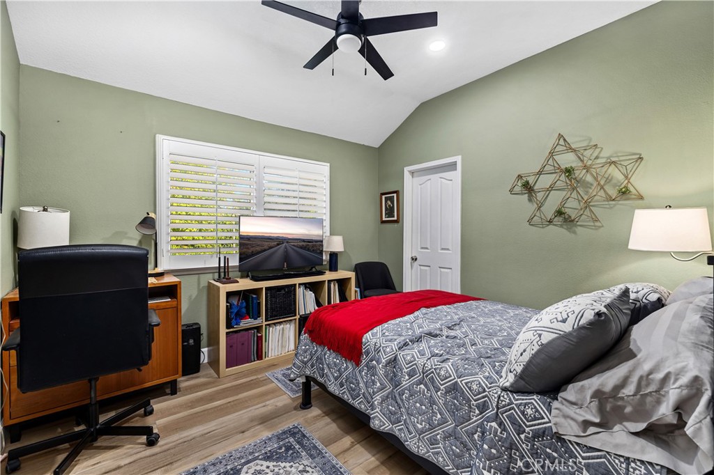La Verne, California, 91750, United States, 5 Bedrooms Bedrooms, ,3 BathroomsBathrooms,Residential,Active,2051992