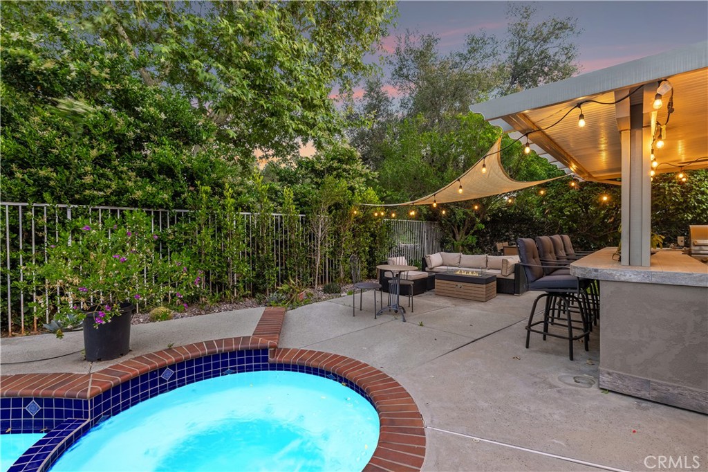 La Verne, California, 91750, United States, 5 Bedrooms Bedrooms, ,3 BathroomsBathrooms,Residential,Active,2051992