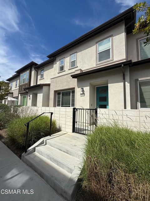 Photo of 2537 Little Rock Lane, Simi Valley, CA 93065 (MLS # 226001550)