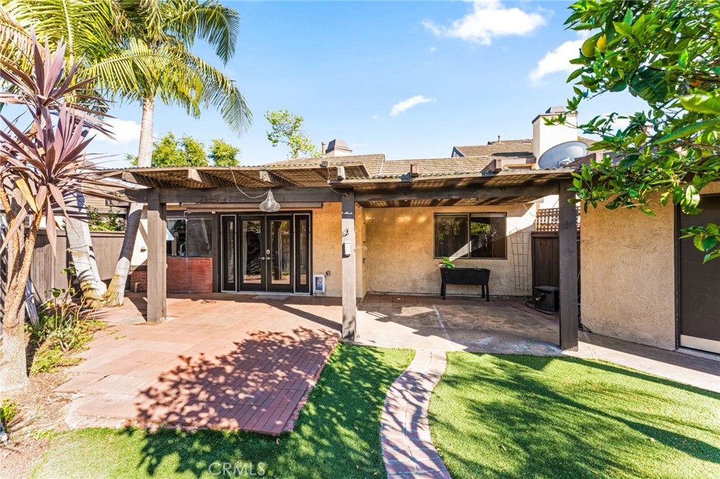 14870 Stonehedge Lane
