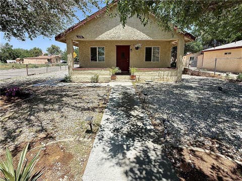 Photo of 16516 E Street, Victorville, CA 92395 (MLS # DW26034681)