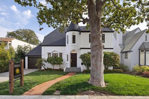 33 Seville Way San Mateo CA 94402