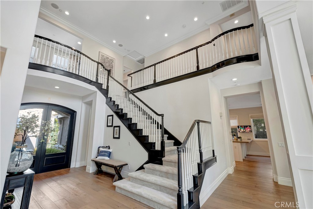 19635 Larchmont Circle