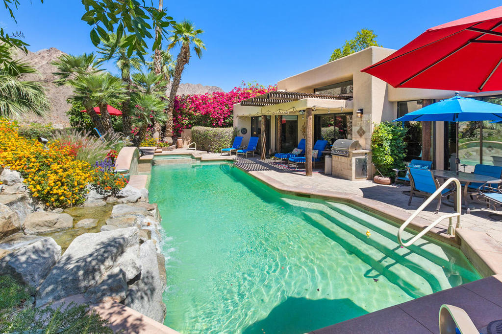 Los Estados - Residential Lease