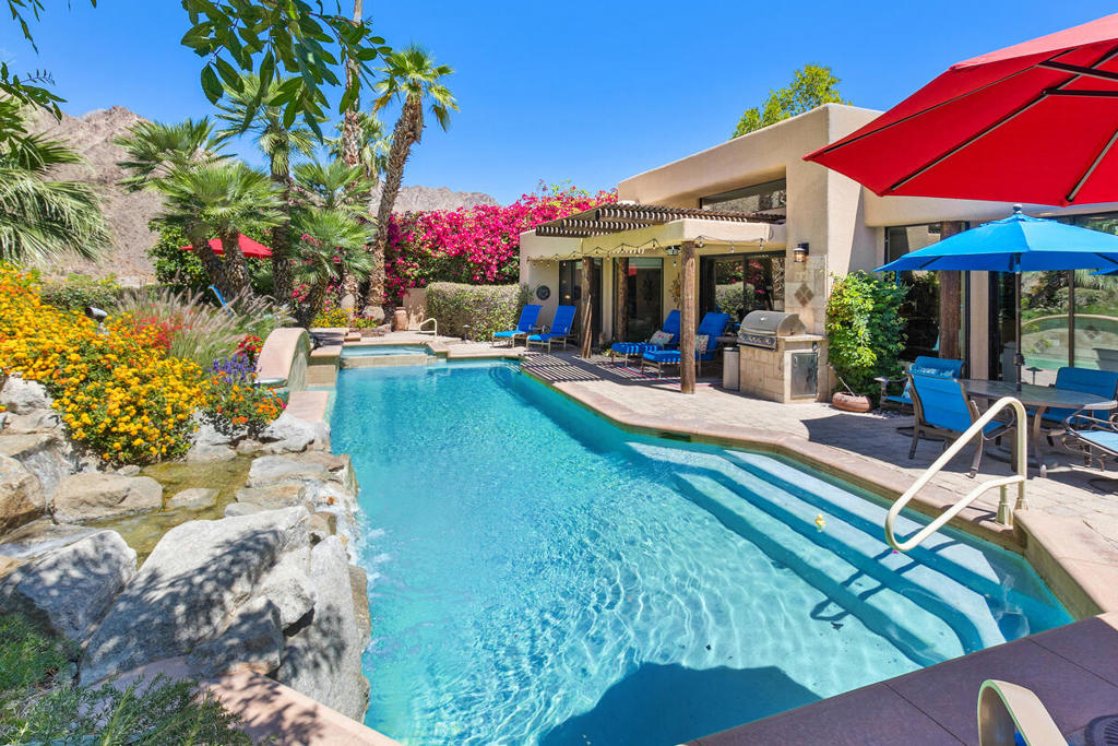 Los Estados - Residential Lease