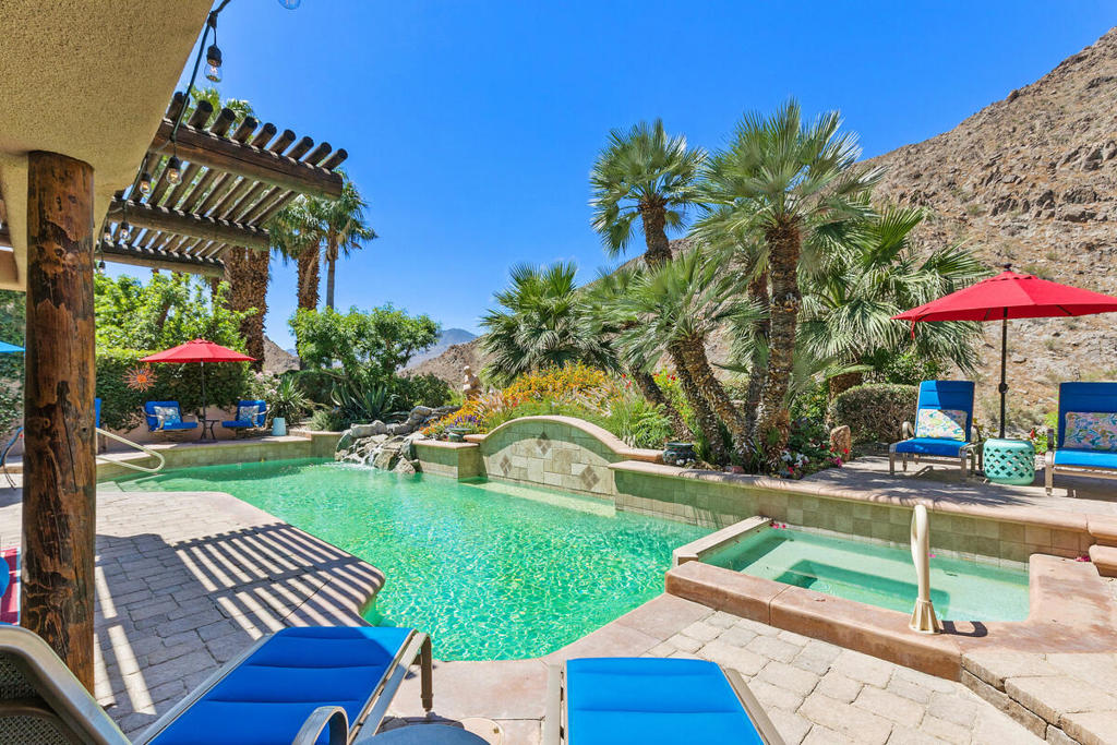 Los Estados - Residential Lease