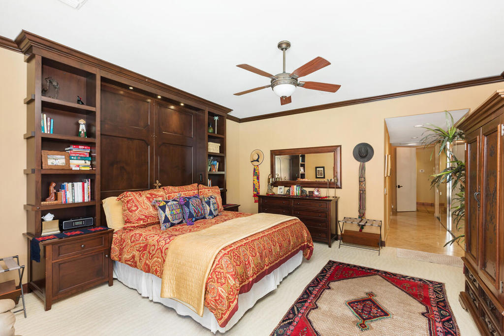 Los Estados - Residential Lease
