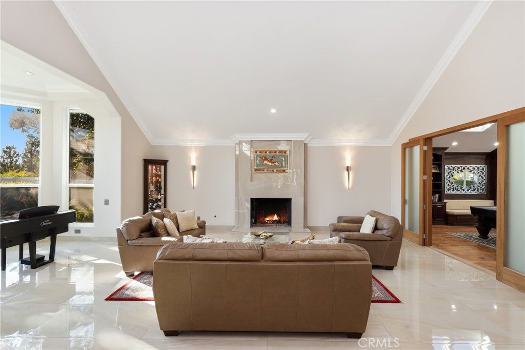 5 Estates Drive