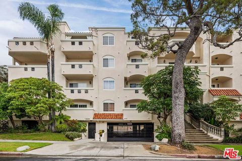 Photo of 1948 Malcolm Avenue #305, Los Angeles, CA 90025 (MLS # 26832507)