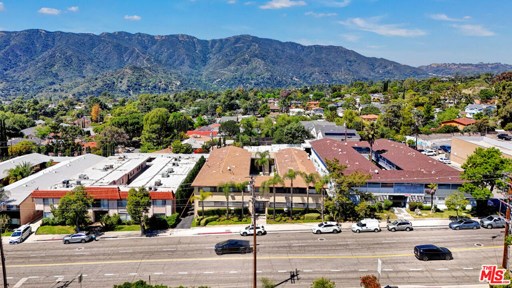 4439 Ocean View Boulevard