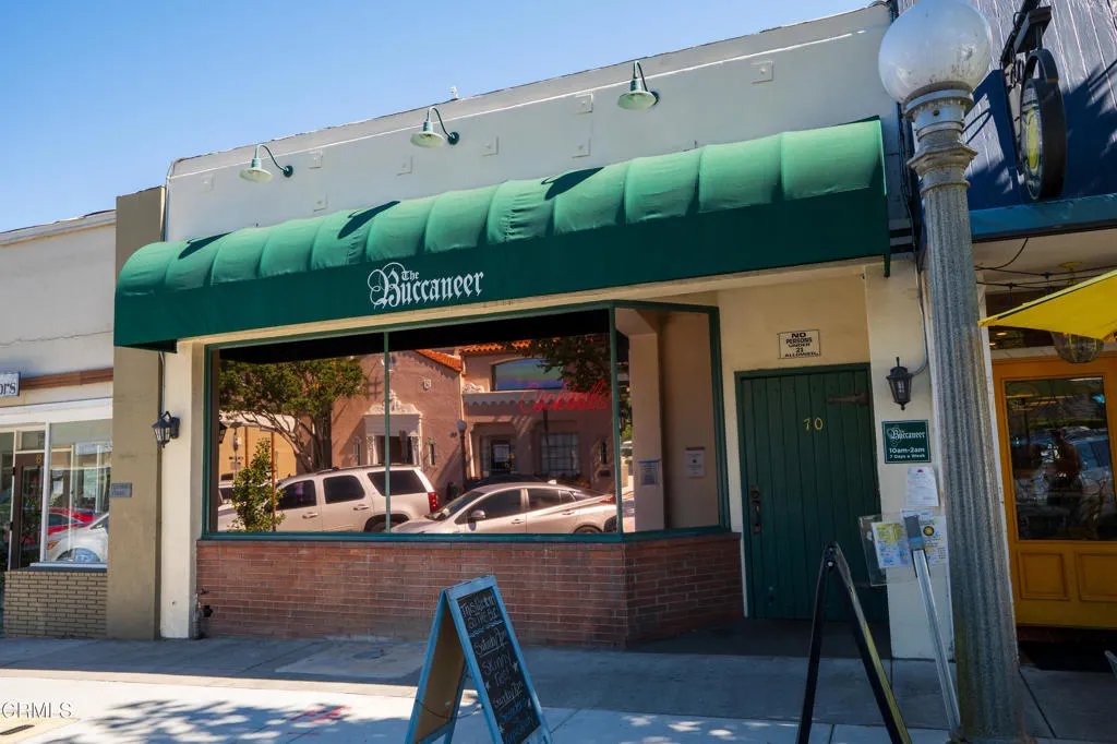 Sierra Madre, California 91024, United States, 3 Bedrooms Bedrooms, ,3 BathroomsBathrooms,Residential,Active,98305