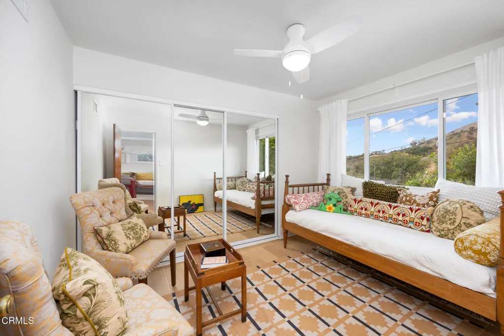 Sierra Madre, California 91024, United States, 3 Bedrooms Bedrooms, ,3 BathroomsBathrooms,Residential,Active,98305