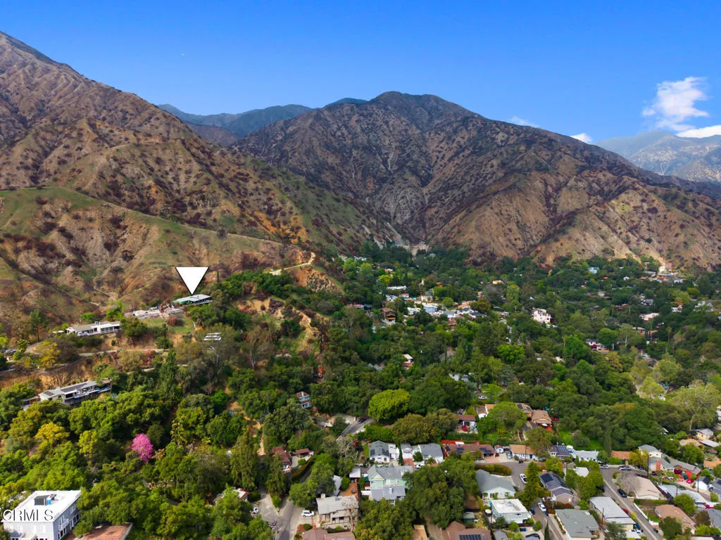 Sierra Madre, California 91024, United States, 3 Bedrooms Bedrooms, ,3 BathroomsBathrooms,Residential,Active,98305