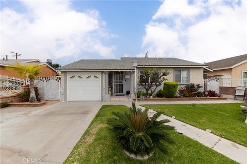 Photo of 12005 Washington Boulevard, Whittier, CA 90606 (MLS # IV25214063) Photo of 12005 Washington Boulevard, Whittier, CA 90606 (MLS # IV25214063)