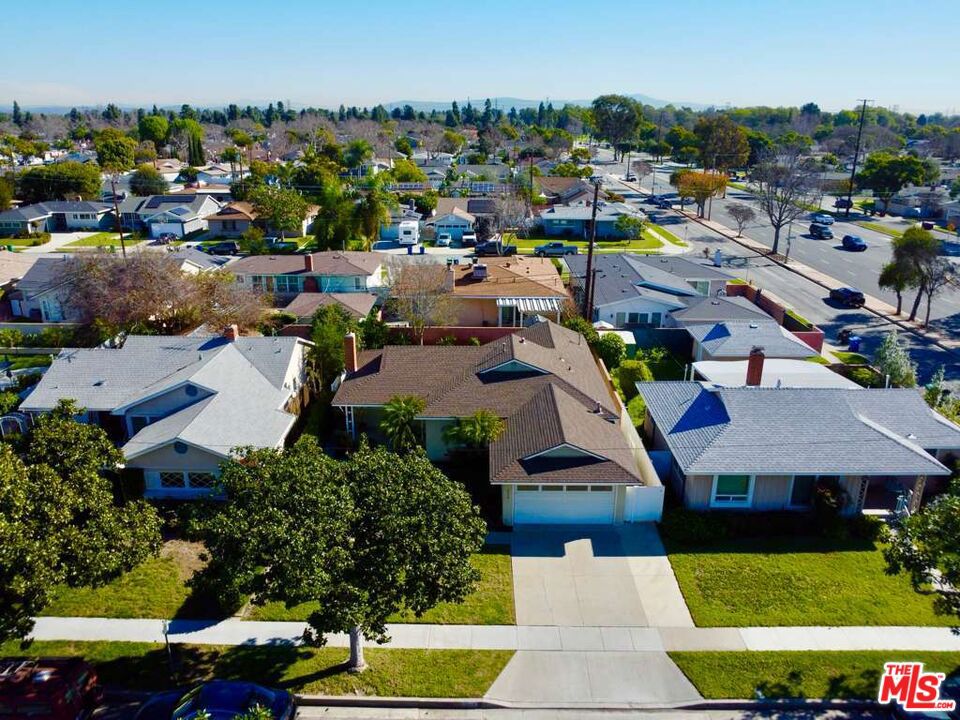 3012 Knoxville Avenue