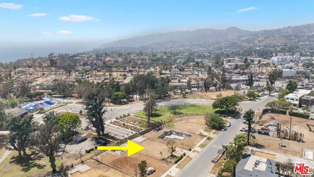 821 Alma Real Drive