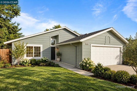 Photo of 4066 S Royal Links Cir CIR, Antioch, CA 94509 (MLS # 41147067)