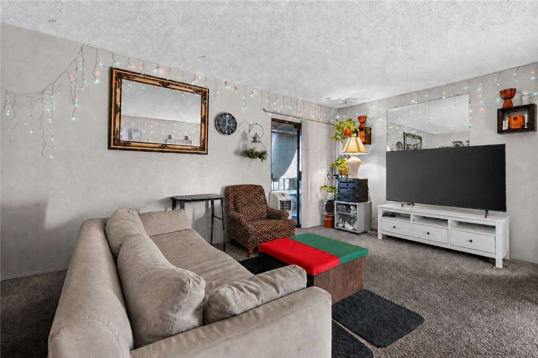 8847 Willis Avenue B-8