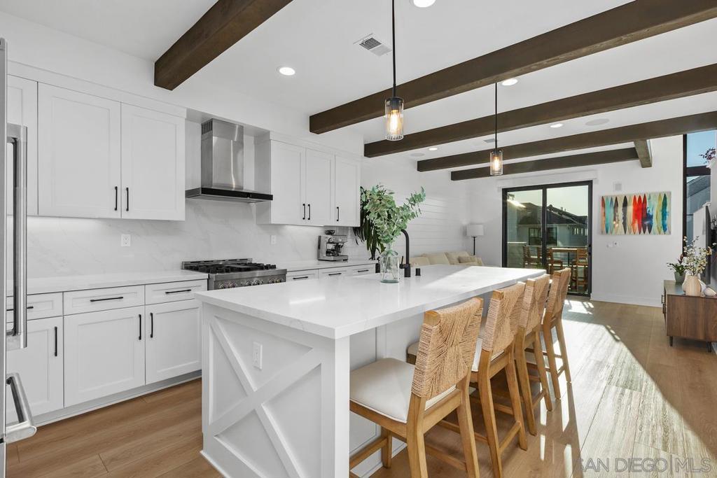 1600 San Remo Pl 104