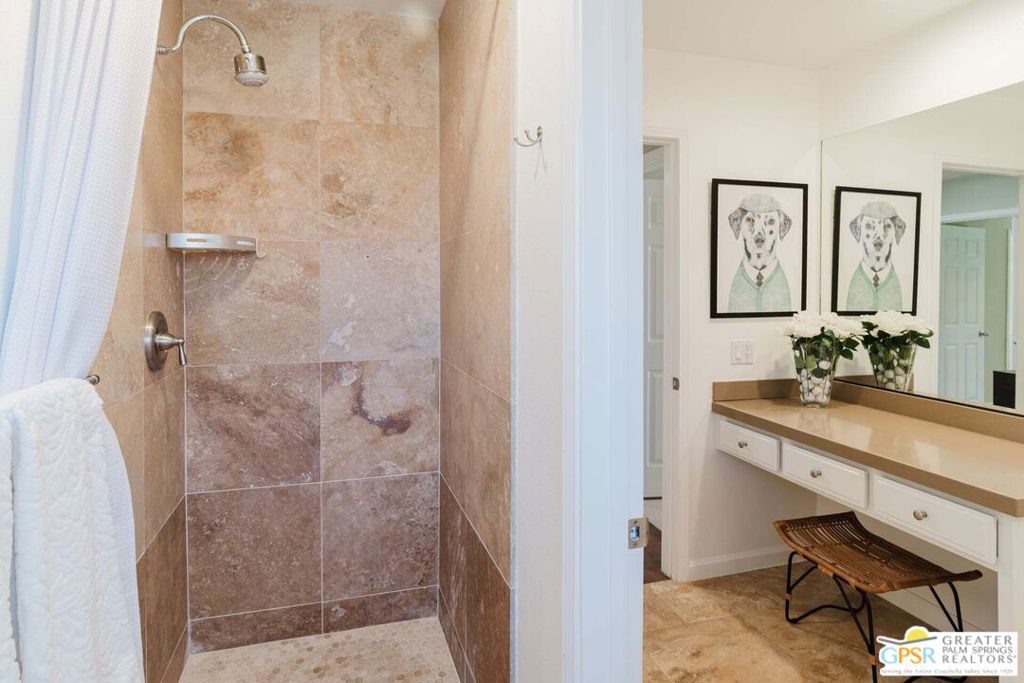 Canyon Cove-805 - Residential