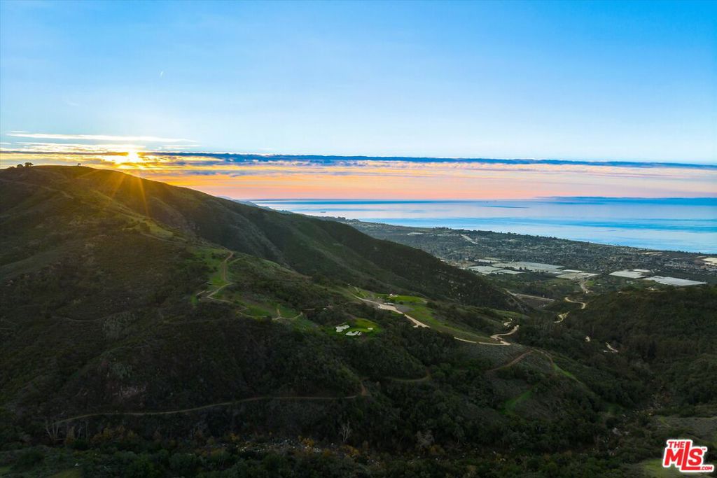 1820 Santa Monica Road