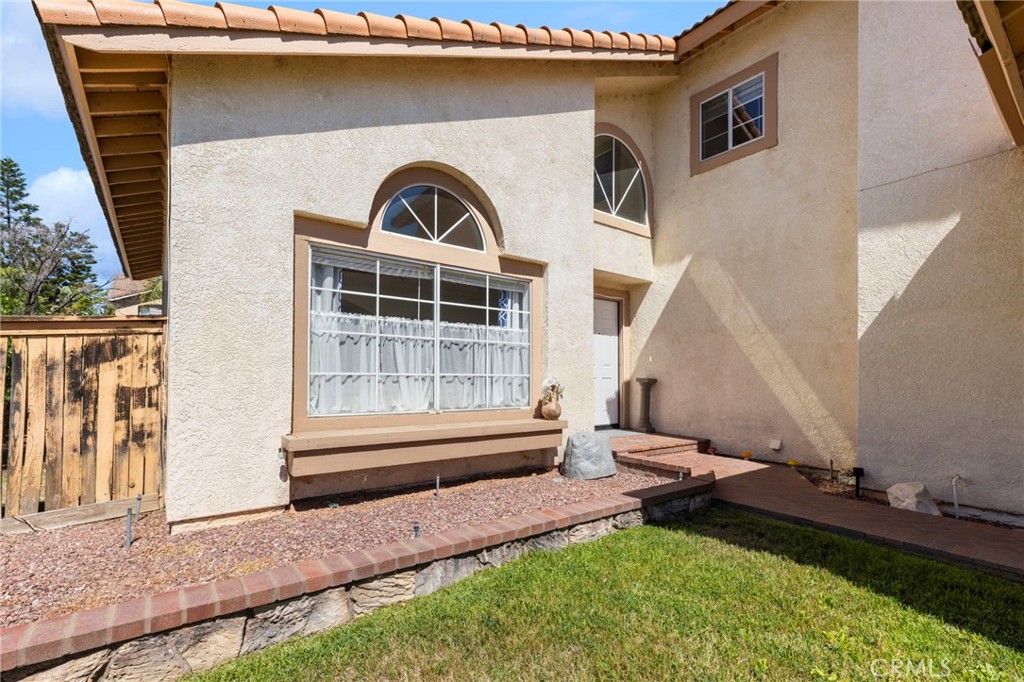 9253 Sunridge