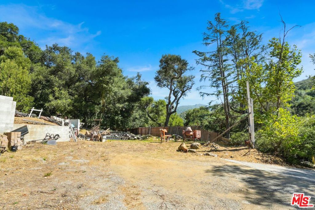 802 Old Topanga Canyon Rd