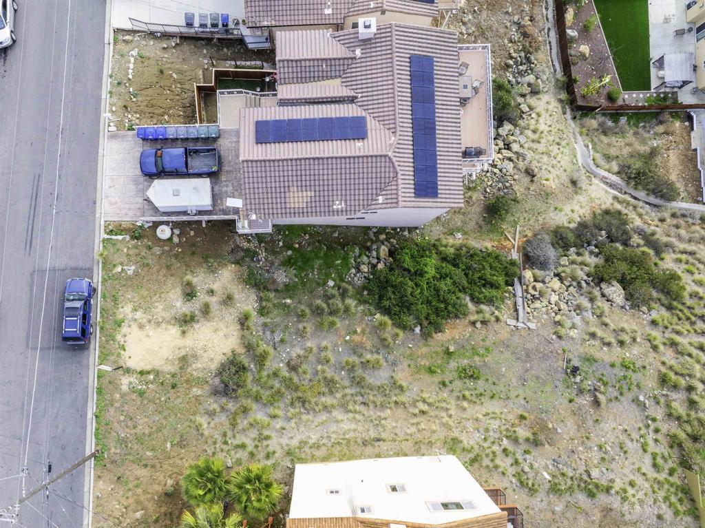 1650 Ramona Ave