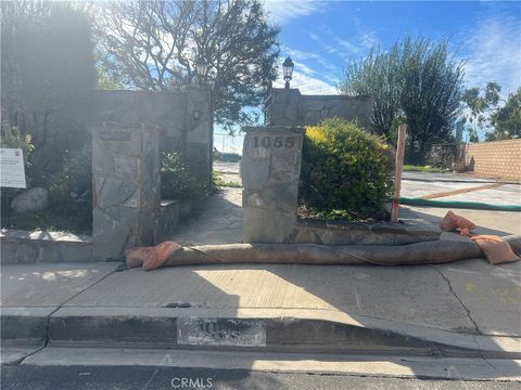 Photo of 1055 Las Pulgas, Pacific Palisades, CA 90272 (MLS # AR25272801)