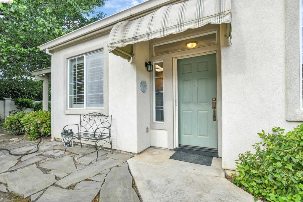 Photo of 1720 Jubilee Dr, Brentwood, CA 94513 (MLS # 41130774)
