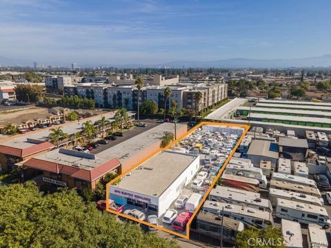 1421 N Harbor Boulevard Santa Ana CA 92703