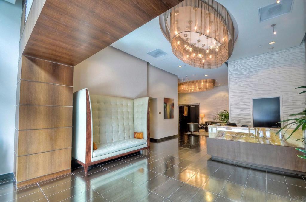 Downtown - Residential Lease