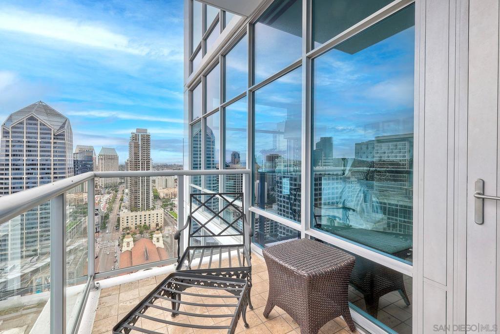 Downtown - Residential Lease