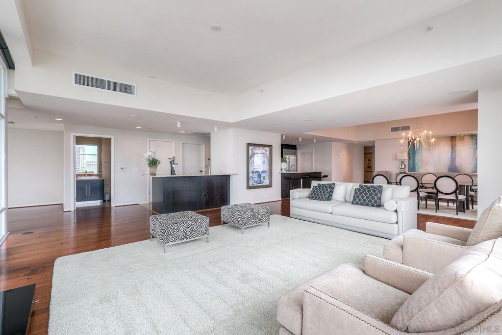 Downtown - Residential Lease