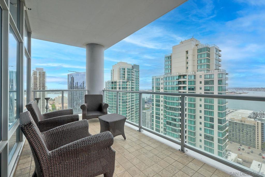 Downtown - Residential Lease